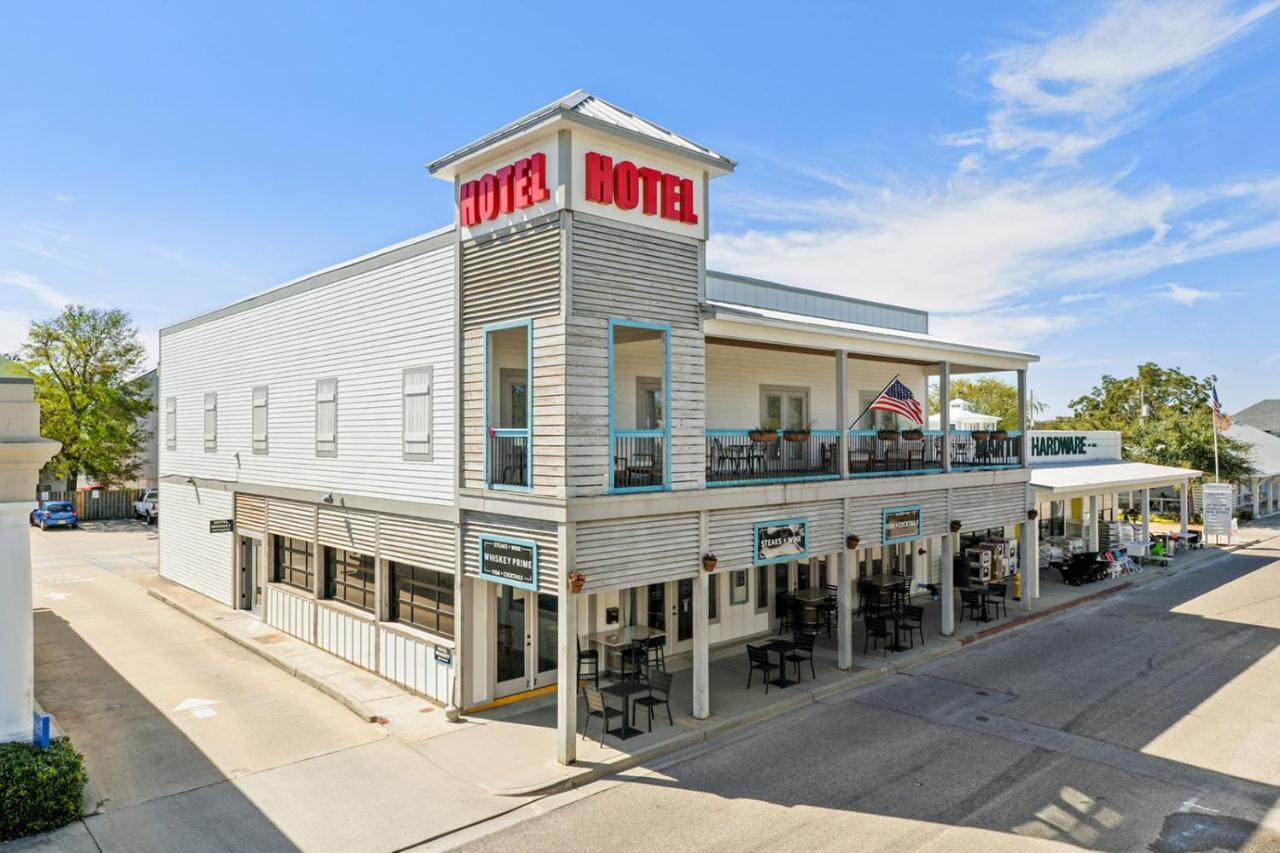 Hotel Whiskey In Pass Christian Esterno foto